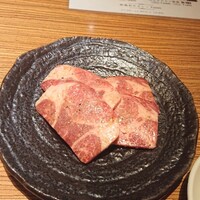焼肉 しんうち 神楽坂 - 
