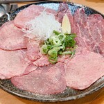 お肉屋さんの焼肉 まるやす - タン