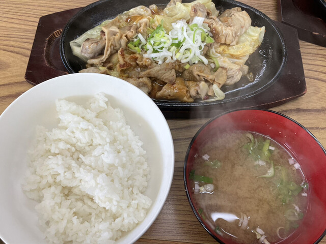 鉄板焼 ホルモン食堂 - 酒田（食堂）の写真