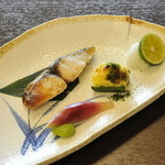 神楽坂 しずく - 