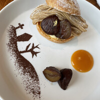 ザ タヴァン グリル＆ラウンジ - 