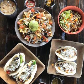 ESPARZA’S TACOS & COFFEE_1