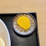 とんかつ割烹 たにぐち - お新香　アップ