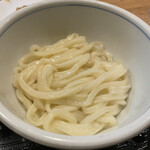 手打うどん かとう - ツルピカの美しいうどん