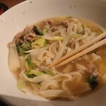 田燕 まるかく三 池尻大橋店 - ヤンローメン羊肉麵