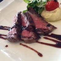 XEX ATAGO GREEN HILLS / Salvatore Cuomo Bros. - 肉
