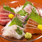 酒と辛味 のそのそ - お刺身盛り合わせ