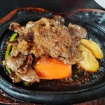 リーゼ - 鉄板焼肉