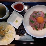 kitchen 藤壽 - ローストビーフ丼