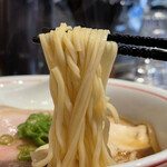 ラーメン屋 トイ・ボックス - 大成食品と共同で作った特注麺