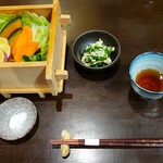 Kyouraku - 蒸し野菜、オクラの湯葉あえ