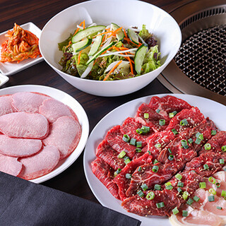 焼肉もドリンクも満喫！当店自慢の「食べ飲み放題」がおすすめ！