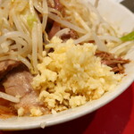 ラーメン二郎 - ニンニク多め