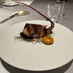 ASAHINA Gastronome - 伊勢海老＆生雲丹 殻ごとロティし、その濃くのあるクレームと赤ワインのソース