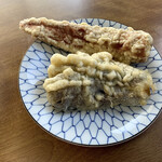 谷本うどん - ◆ 茄子天
      ◆ ちくわ天