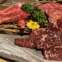 焼肉 にくなべ屋 神戸びいどろ 北野坂店 - 