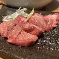 焼肉 にくなべ屋 神戸びいどろ 北野坂店 - 