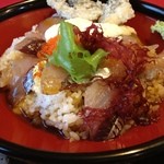 Restaurant & Caffe 屋久島 - 飛魚丼