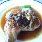 Restaurant Yuuki - ランチの肉料理。鴨のコンフィ　きのこソース。ボリュームもたっぷり！