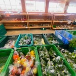 八紘学園 農産物直売所 - 【2022年09月】店内。