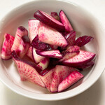 八紘学園 農産物直売所 - 【2022年09月】もものすけ。オリーブオイル＋岩塩で軽く和えて。