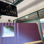 GODIVA - 2022/10