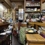 Katsugyo Chibaya - 店内から厨房に向かって