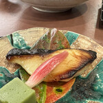 リブマックスリゾート - 脂の乗った魚の焼き物