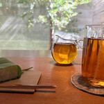 ゼンカフェ - 上生菓子とほうじ茶のセット