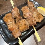 三酉屋 - 牛たん550円