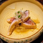 日本料理 研野 - レアに揚げた鯖を瞬間的に南蛮酢に浸して、下に南蛮酢に漬けたセロリと玉ねぎ