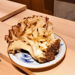 日本料理 研野 - 原木舞茸