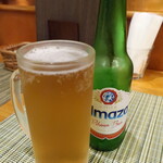 アラブ料理専門店 七つの丘 SEVEN HILLS - アルマザ（レバノン産，330ml，瓶）"Almaza Pale Lager Beer (Lebanon,330ml,Bottle) " ※メニュー表記通り