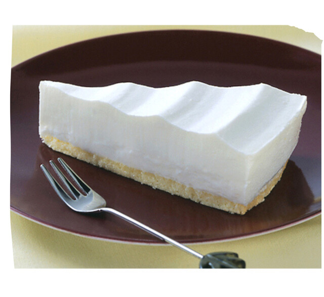 種差海岸のカフェ『小さな美術館ミモザ』で優雅なティータイム