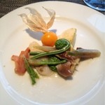 コントワール ミサゴ - 赤貝、鳥貝、平貝、竹の子、こごみ、食用ほうずきとフォアグラのムース 2013-5