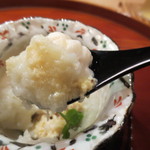 恵比寿　くろいわ - 中には鯛の白子と玉子が。