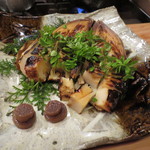 恵比寿　くろいわ - このようなお皿になりました。