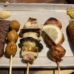 串焼 文福 - ワンターン目は煮込みとのセットで