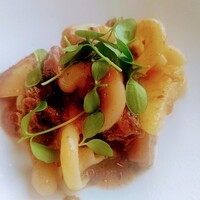 サーラ アマービレ - ヴェスヴィオ 和牛の煮込みと紅はるか フレッシュリコッタ添え