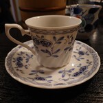 お料理ひろせ - ランチサービスの珈琲カップにもこだわり。