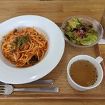 煉瓦かふぇ - 揚げナスとモッツァレラチーズのトマトソースパスタ¥1280-