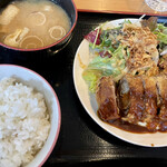 ブルーキッチン - ビーフデミカツ定食