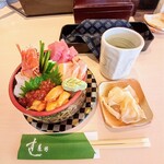 すし道場 - 秋のミニ海鮮丼　950円