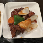 味の中華 羽衣 - 小皿の酢豚