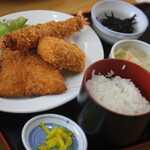 おおはま食事処 - ミックスフライ定食