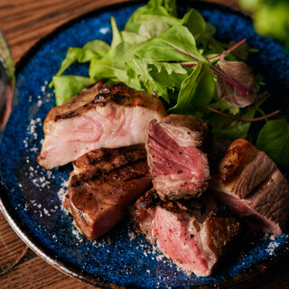 【無限暢飲套餐5,000日圓起】各種正宗菜餚