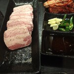 みんなの焼肉 - 