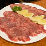 Sumibiyakiniku Ushi Waka - 