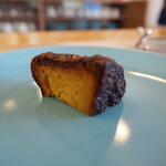 ラトリエ ドゥ ノノ - 試食　カヌレ