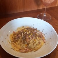 MATSU - ベーコンとコーンのパスタ　うまいっっっ❤️